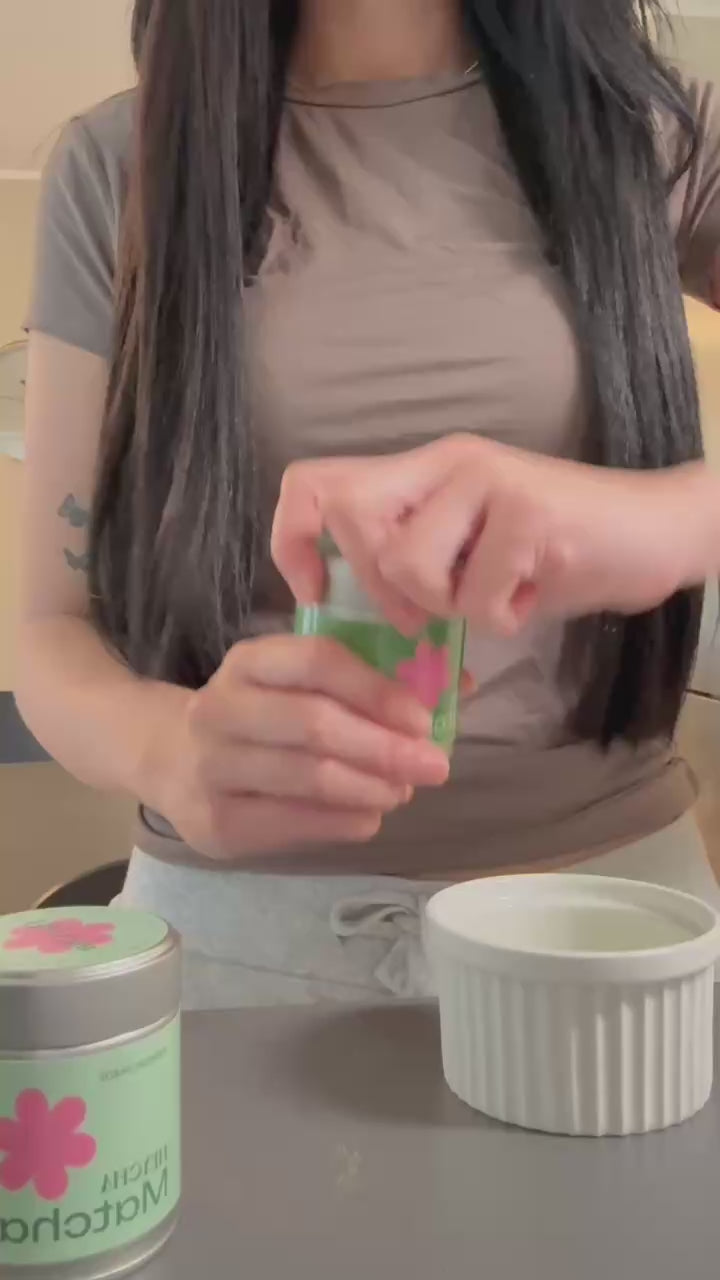 100% Pure Matcha Powder Ceremonial Grade (Tinned Can, 30g)